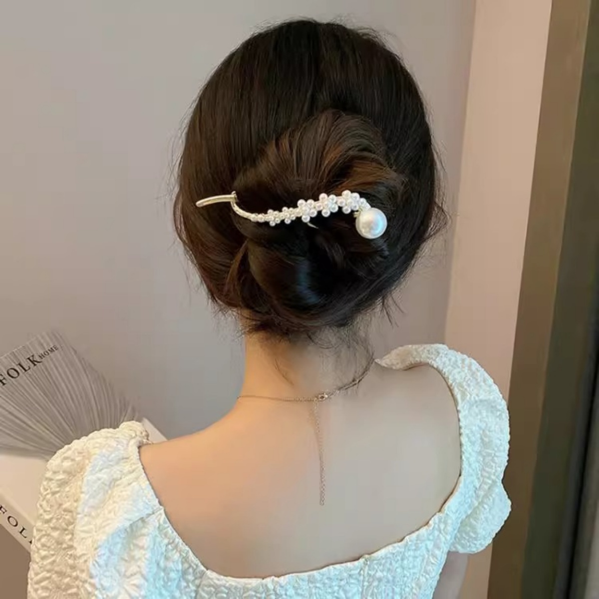 Elegant Glitter Pearl Hair Cli - đánh giá và giá Korean Lifestyle & Kids Boutique